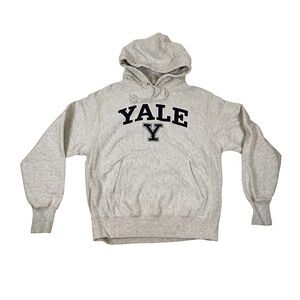 Yale University Champion Reverse Weave Sweatshirt Hoodie Gray Spellout